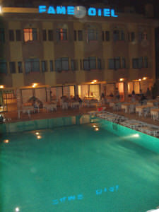  Fame Hotel ( \ ) 4* (, )