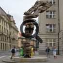 Памятник из 85 тысяч ключей - Памятники Праги (Чехия)