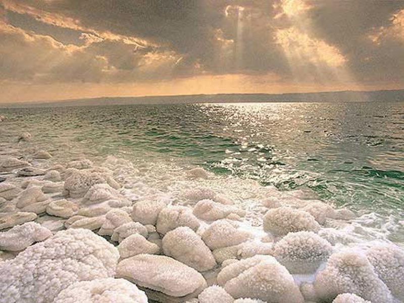 Мертвое море, которое дает жизнь