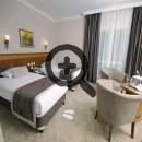  Lion Hotel ( ) 4* (, )